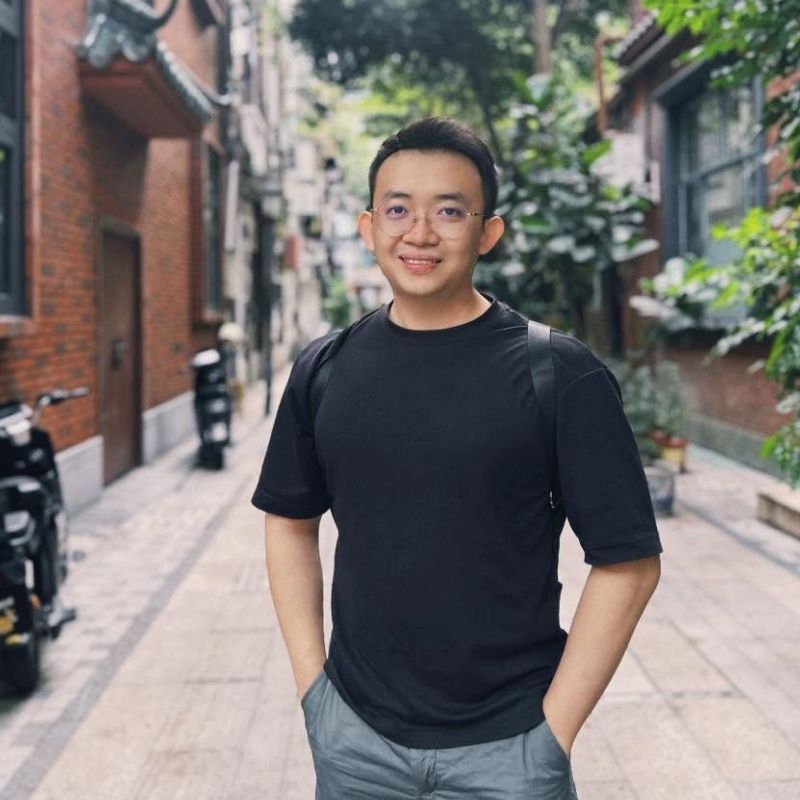 Bernard Mok — Team